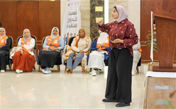 الرائدات الاجتماعيات.. رسالة تطوعية لدعم الأسر والتوعية ببرامج «التضامن» في القرى والنجوع