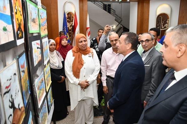 محافظ أسوان: انتصارات أكتوبر ستظل صفحة مضيئة في تاريخ مصر ودافعًا لمواصلة البناء والتنمية