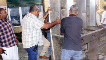 محافظ أسوان يوجه بتكثيف حملات الرقابة على الأسواق ورفع الإشغالات
