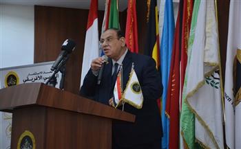 «رئيس الاتحاد العام للجمعيات الأهلية» يدعو لمواجهة الشائعات وتكاتف الدولة والمجتمع لدعم الاقتصاد  