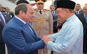 رئيس وزراء ماليزيا يرحب بالرئيس السيسي.. والخارجية الماليزية تبرز تطور العلاقات بين البلدين