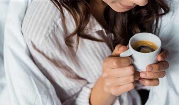 عند تناول القهوة احذري هذه العادات.. خبراء تغذية ينصحون