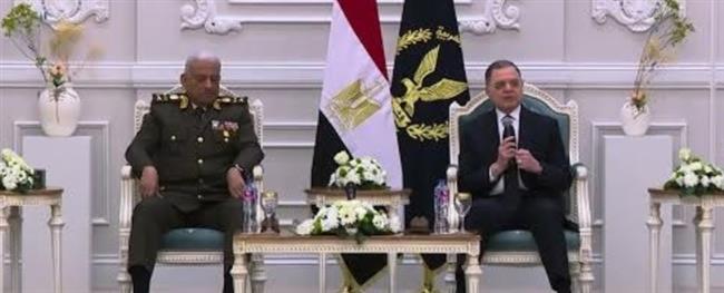 وزير الدفاع ورئيس الأركان يهنئان وزير الداخلية بمناسبة عيد الشرطة الـ74