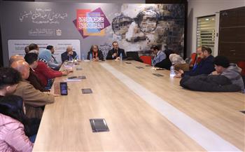 متخصصون: «الذكاء الاصطناعي» لا يزال عاجزًا عن نقل المجاز والاستعارة