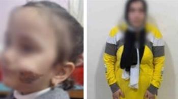 ضبط ربة منزل اعتدت على ابنتها وأحدثت لها حروقًا بالوجه بكفر الشيخ