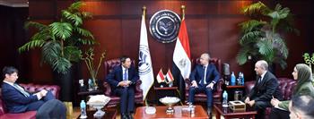 "العامة للاستثمار" تبحث مع سفير سنغافورة تعزيز التعاون الاستثماري المشترك