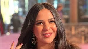 إيمي سمير غانم: لا وجه للمقارنة بيني وبين ياسمين عبد العزيز.. كل واحدة في جيل مختلف  