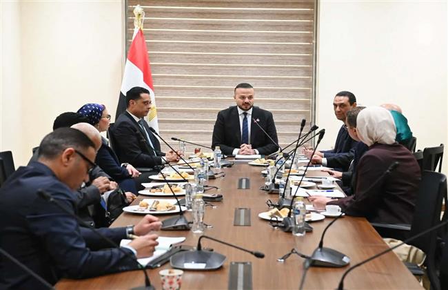 رئيس لجنة المشروعات المتوسطة بـ"النواب": هدفنا أن تصبح مصر مركز جذب للاستثمار