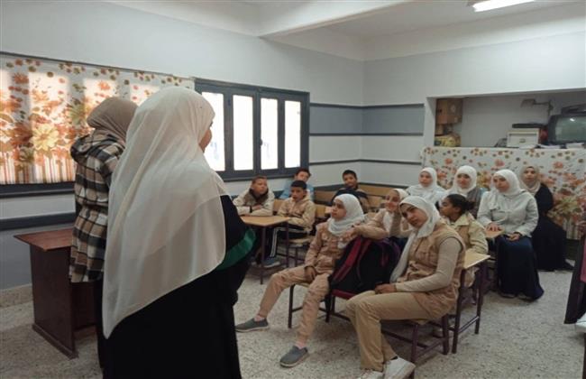 ورشة فانوس رمضان ومحاضرة “لا للتنمر” بمدرسة الأمل للصم بنات بالفيوم