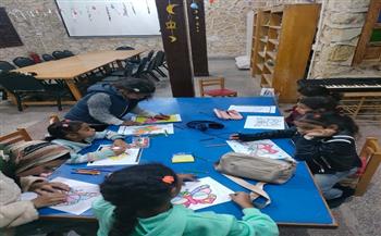 ورشة رسم زخرفي عن الفراشة بمكتبة الحديقة الخضراء الثقافية