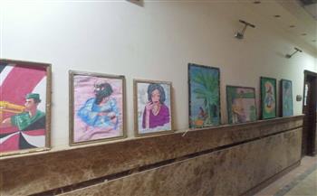 معرض فنون تشكيلية بثقافة بنها لمواهب القصر