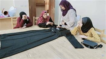 ورش التفصيل والخياطة تواصل فعالياتها بقصر ثقافة الزعيم جمال عبد الناصر بقرية بنى مر 