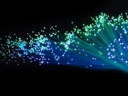 تقرير: إفريقيا بحاجة إلى 36 مليار دولار سنويًا لكابلات الألياف الضوئية بحلول عام 2040