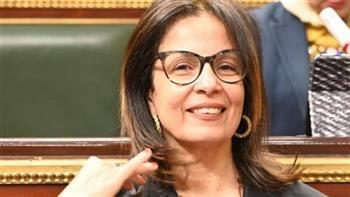 وزيرة الثقافة تباشر عملها من العاصمة الجديدة عقب أدائها اليمين الدستورية