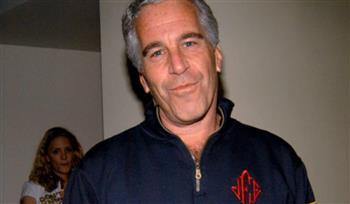 سر الساعات الأخيرة.. وثائق تكشف مفاجئة عن ليلة وفاة إبستين