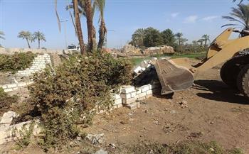 محافظ أسيوط: إزالة 23 حالة تعد على أراض زراعية وأملاك الدولة