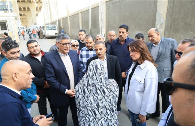 محافظ الجيزة يتفقد أعمال تطوير ورصف شارع ناهيا حتى الطريق الدائري