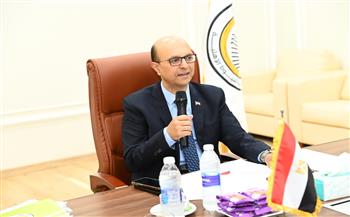 "المنشاوي" يرأس اجتماع المجلس الأكاديمي لجامعة أسيوط الأهلية ويناقش عددًا من الملفات 