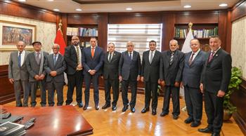 النائب العام يستقبل وفد النيابة العامة الليبية لتعزيز التعاون القانوني والثقافي