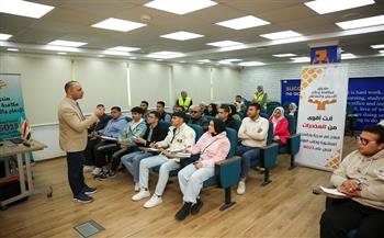  محافظ كفرالشيخ يتابع فعاليات البرنامج التدريبي «إعداد القيادات الشبابية لمواجهة مشكلة المخدرات»