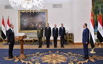 الرئيس السيسي يشهد أداء حلف اليمين الدستورية لنائب رئيس الوزراء والوزراء ونواب الوزراء الجدد