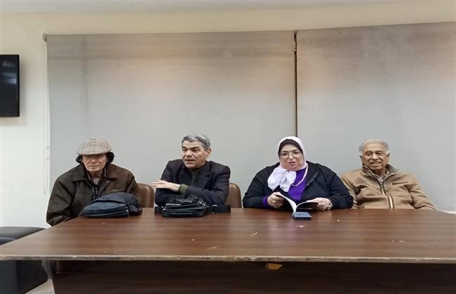 نادي أدب الأنفوشي ينظم ندوة حرة للقراءات الشعرية بحضور نخبة من شعراء الإسكندرية