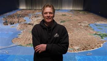 استغرق تنفيذه 21 عامًا.. نموذج خشبي يرصد تفاصيل نيويورك