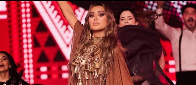 مايا دياب تتألق في أحدث ظهور