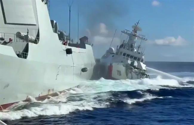 وول ستريت جورنال: تصادم سفينتين حربيتين أمريكيتين قبالة سواحل أمريكا الجنوبية