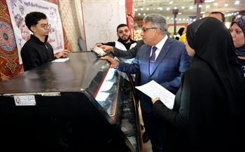 محافظ الدقهلية يفتتح معرض المواد الغذائية المجاني تحت شعار «بدون حساب» بمدينة طلخا