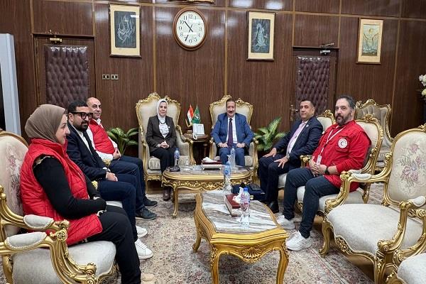 قوافل إغاثية وطبية للهلال الأحمر ضمن المرحلة الثانية لدعم متضرري ارتفاع منسوب النيل بالمنوفية