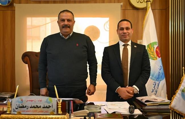  رئيس مياه القناة ونائب الإسماعيلية يبحثان تسريع حلول مياه الشرب والصرف الصحي بالمحافظة