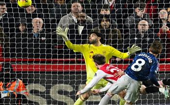 الدوري الإنجليزي.. برينتفورد يقدم هدية لمانشستر سيتي ويتعادل مع أرسنال