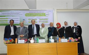 معهد الأورام بجامعة أسيوط يمنح درجة الدكتوراه لباحثة في مجال أورام القولون 