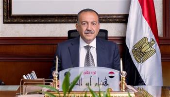 محافظ أسيوط يعلن رفع درجة الاستعداد بالوحدات المحلية ومديريات الخدمات تحسبًا لنشاط قوي للرياح المثيرة للأتربة 