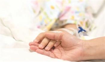 اليوم العالمي لسرطان الأطفال.. نصائح لدعم ابنك خلال رحلة العلاج