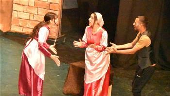 عرض "الجميلة والوحش" بقصر ثقافة الأنفوشي ضمن عروض مسرح الطفل بالإسكندرية