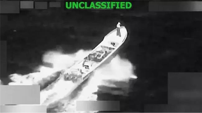 الجيش الأمريكي: مقتل 3 أشخاص في هجوم استهدف زورقا في البحر الكاريبي