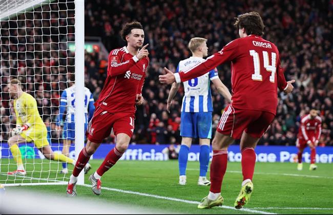 أسيست صلاح.. ليفربول يضيف الهدف الثاني في مرمى برايتون في كأس إنجلترا 