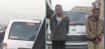 ضبط المتهمين بسرقة أحد كشافات الإنارة المثبتة على أحد الطرق بالقليوبية 