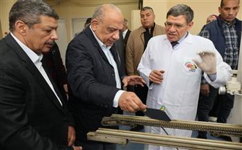 وزير الكهرباء يتفقد هيئة الطاقة الذرية بمنطقة أنشا