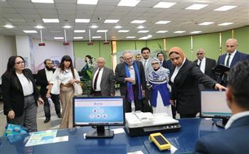 رئيس مياه القاهرة الكبرى يستقبل المقرر الأممي ويصطحبه في جولة ميدانية داخل الخط الساخن 125