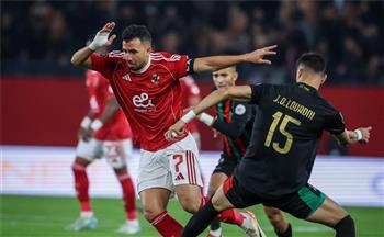 دوري أبطال أفريقيا.. ربع ساعة سلبية بين الأهلي والجيش الملكي المغربي