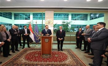 رأفت هندي يتسلم مهام وزارة الاتصالات ويؤكد استكمال استراتيجية مصر الرقمية