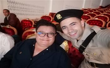 علوان أيوب يشارك في «سكرولينج» بعد رحلة من البروفات إلى خشبة المسرح