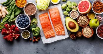 أطعمة تساعدك على تحسين صحة الجهاز الهضمي