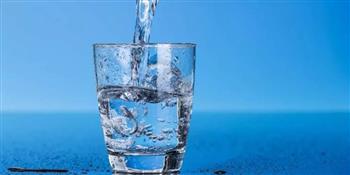أثناء التقلبات الجوية .. احرص على شرب الماء