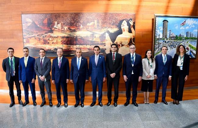 فى ختام أعمال القمة الإفريقية.. وزير الخارجية يثمن جهود أعضاء الوفد المصري المشارك في الاجتماعات