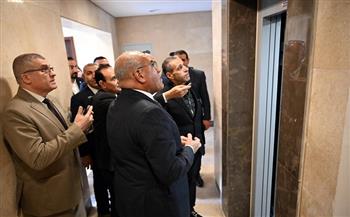 رئيس "العربية للتصنيع" يتفقد باكورة إنتاج الشركة العربية السويسرية للمصاعد بـ "مدينتي"