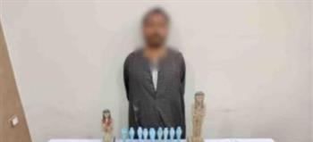 ضبط 509 قطعة أثرية بحوزة عامل بأسيوط بقصد الإتجار